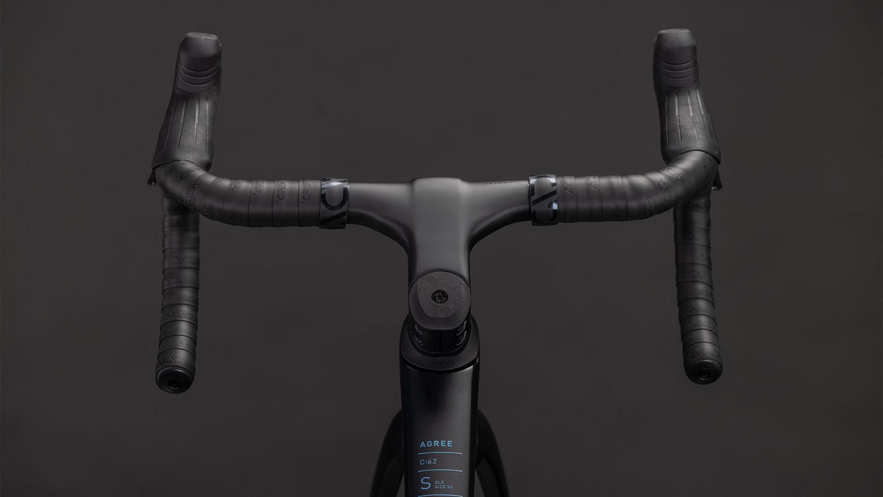 126400-Cube-Agree-C-62-SLX-nightshift-n-prism-2026-Carbon-Rennrad-02