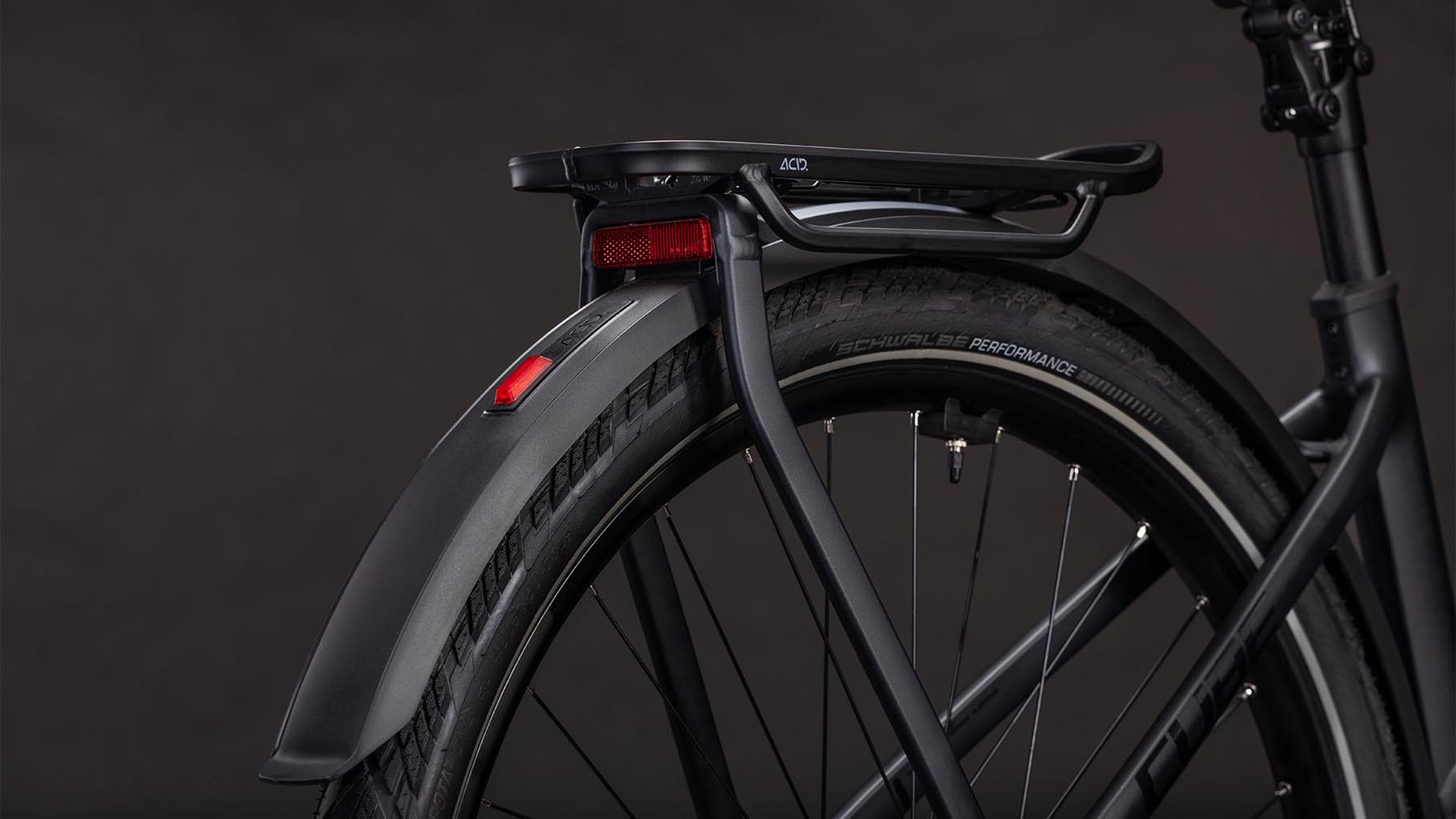 112202E-Cube-Kathmandu-Hybrid-Pro-800-coal-n-black-2026-EBike-Trekkingrad-Tiefeinsteiger-03