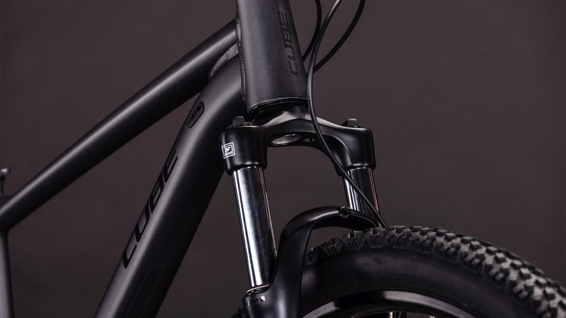 140200-Cube-Aim-Pro-slateblack-n-black-2026-Hardtail-Mountainbike-04