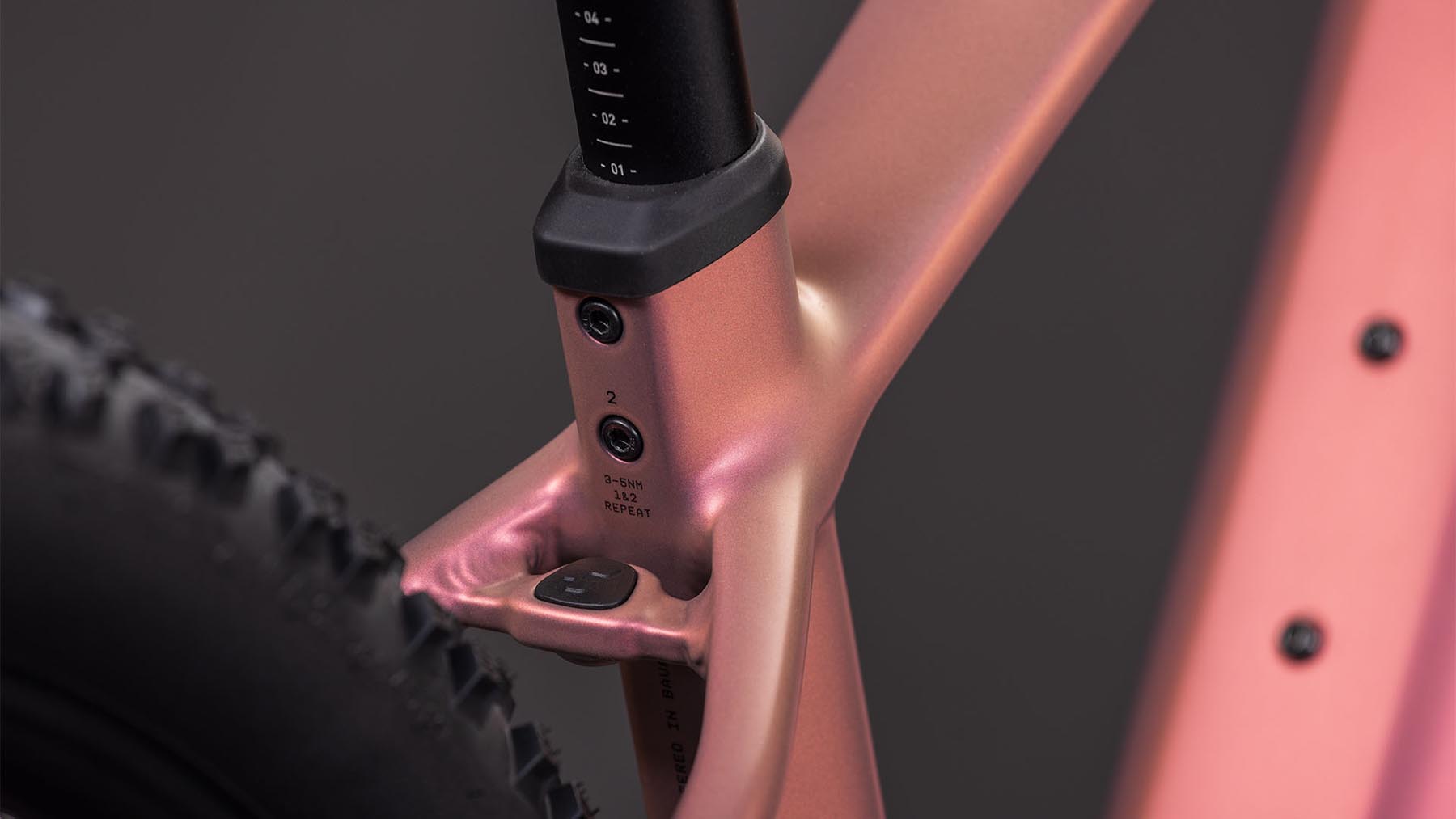 108620-Cube-Reaction-Hybrid-SLX-800-shiftblush-n-art-2026-EBike-Hardtail-Mountainbike-03