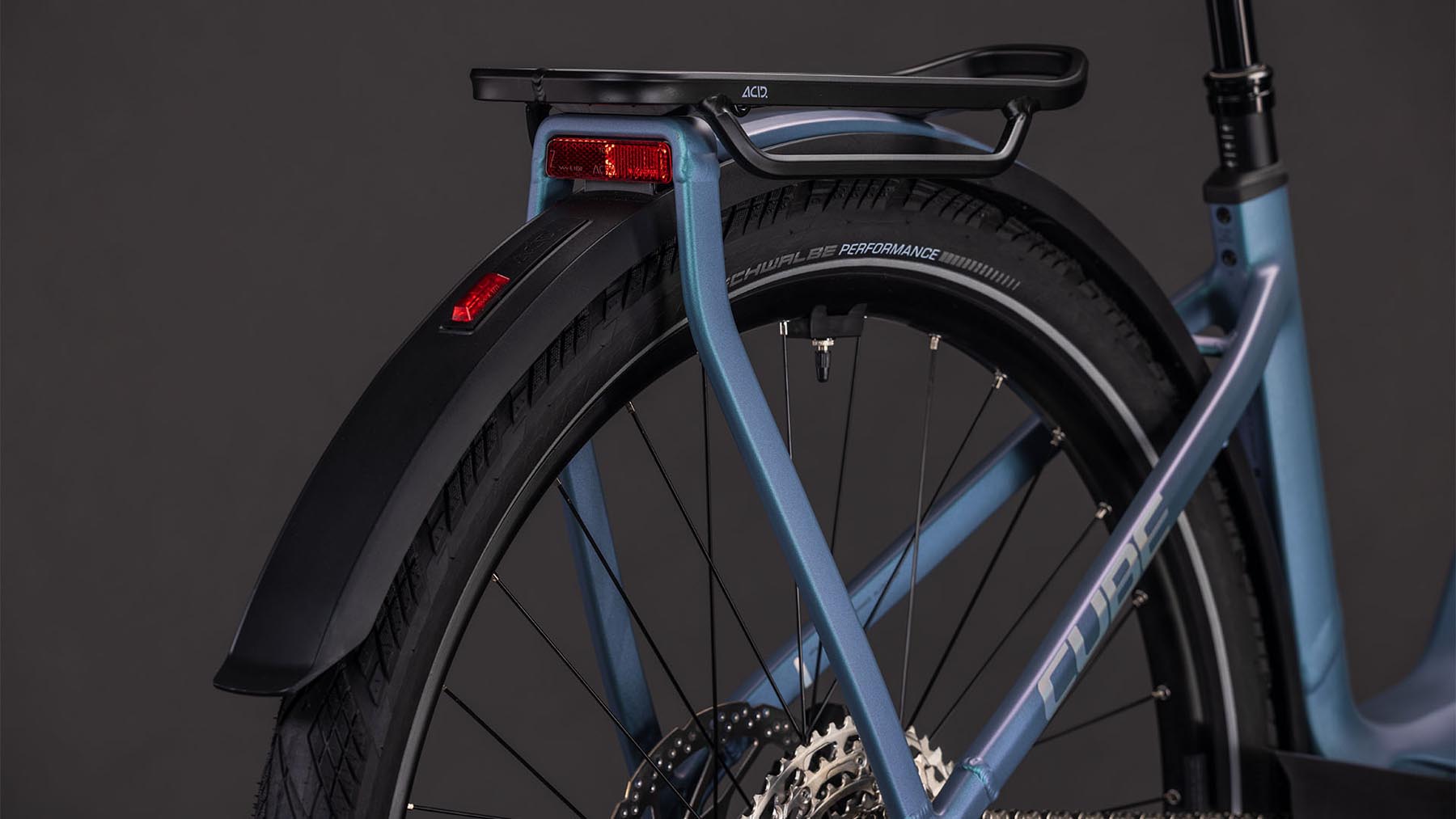 112512E-Cube-Kathmandu-Hybrid-EXC-800-smaragdgrey-n-prism-2026-EBike-Trekkingrad-Tiefeinsteiger-04