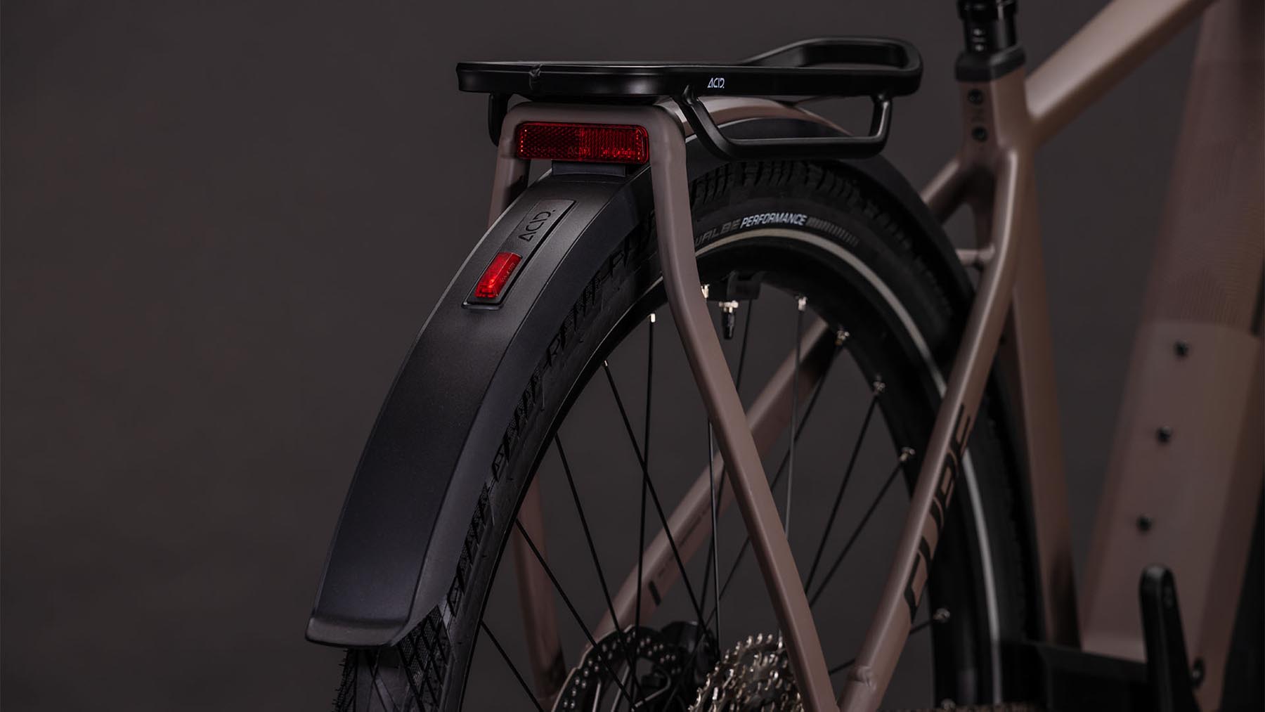 112500-Cube-Kathmandu-Hybrid-EXC-800-cedar-n-chrome-2026-EBike-Trekkingrad-Herren-03