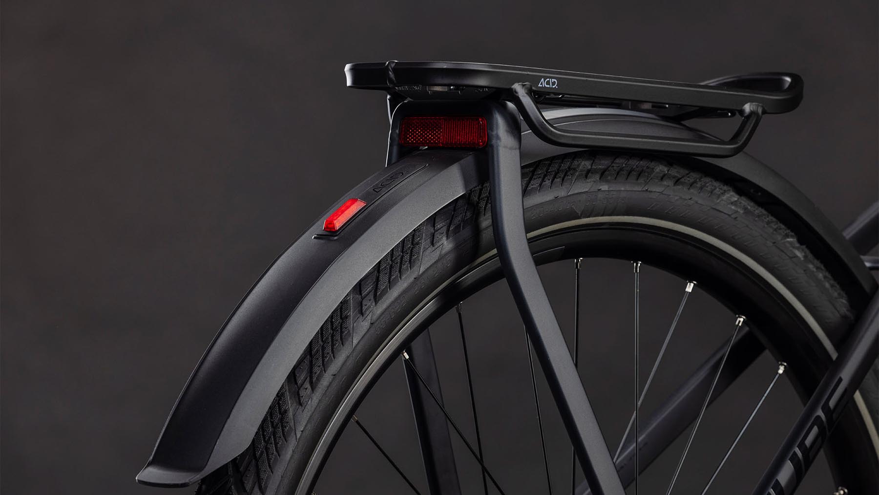 112200-Cube-Kathmandu-Hybrid-Pro-800-coal-n-black-2026-EBike-Trekkingrad-Herren-01