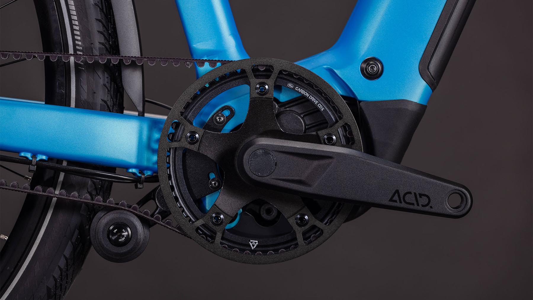 112311Z-Cube-Kathmandu-Hybrid-Comfort-Pro-800-azure-n-black-2026-EBike-Trekkingrad-Damen-04