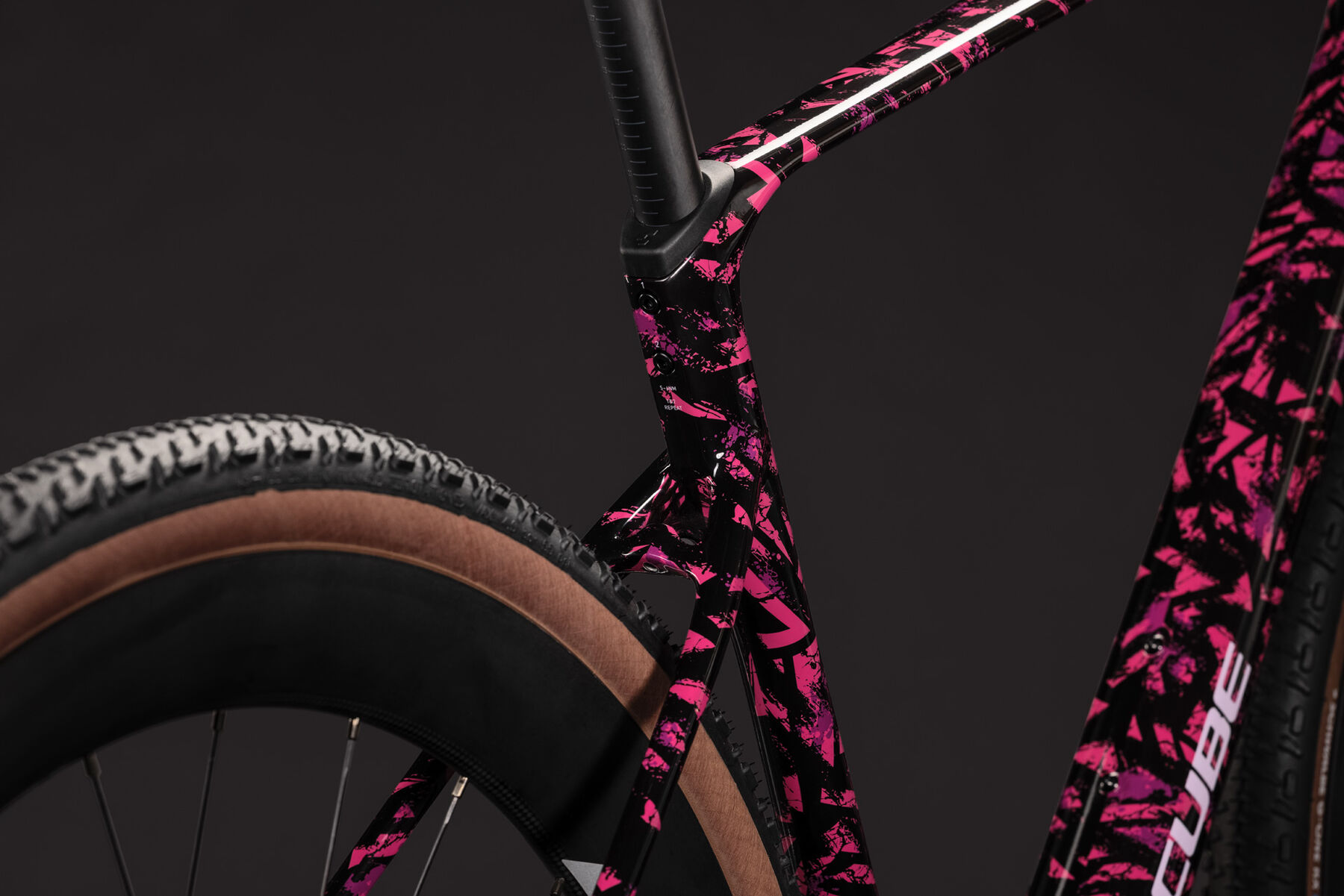 1136610-Cube-Nuroad-C-62-SLX-pinkaction-n-black-2027-03