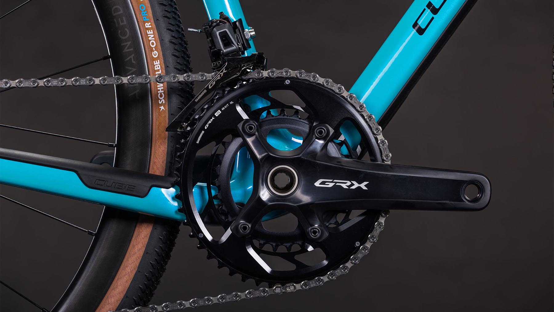 130205-Cube-Nuroad-C-62-Pro-swimmingpool-n-black-2026-Gravel-Bike-05