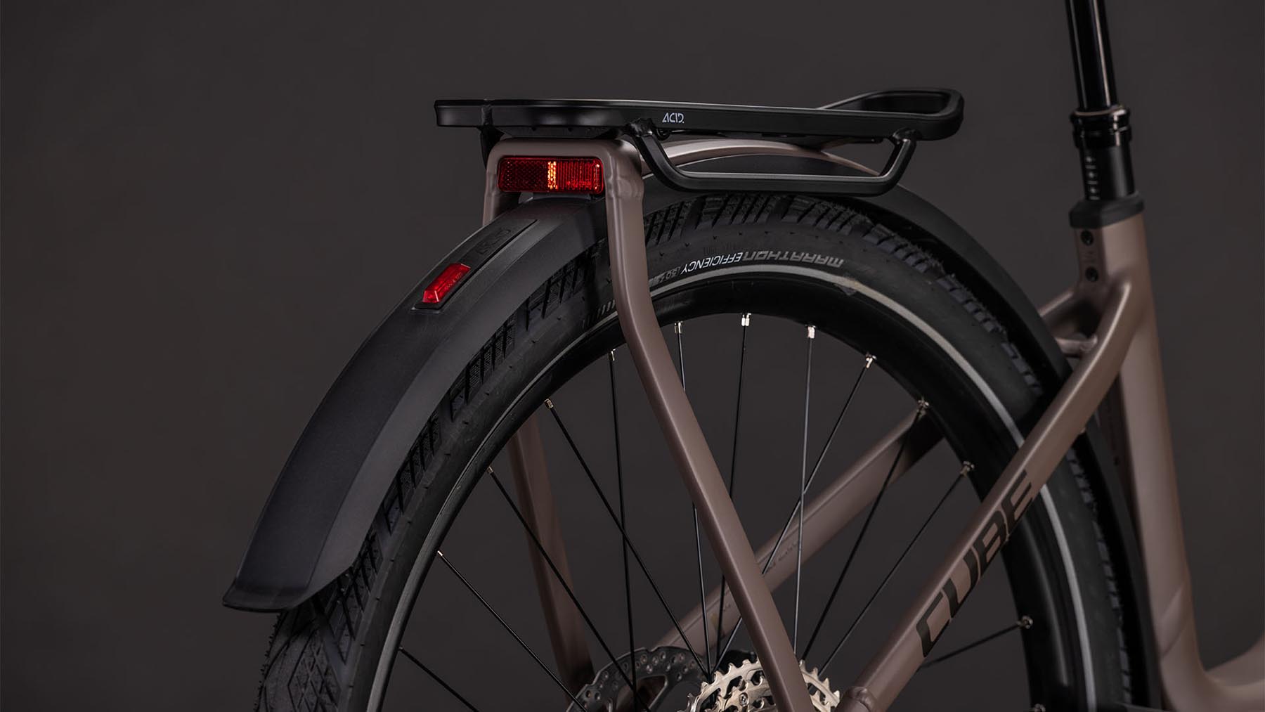 112502E-Cube-Kathmandu-Hybrid-EXC-800-cedar-n-chrome-2026-EBike-Trekkingrad-Tiefeinsteiger-04