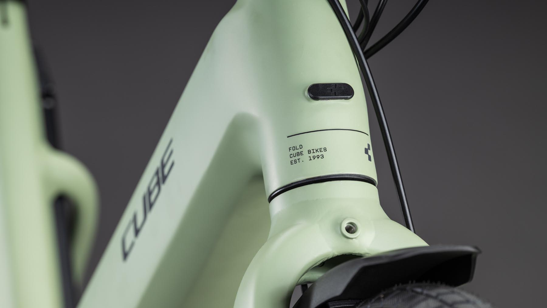 120210-Cube-Fold-Hybrid-545-pea-n-reflex-2026-EBike-Faltrad-06