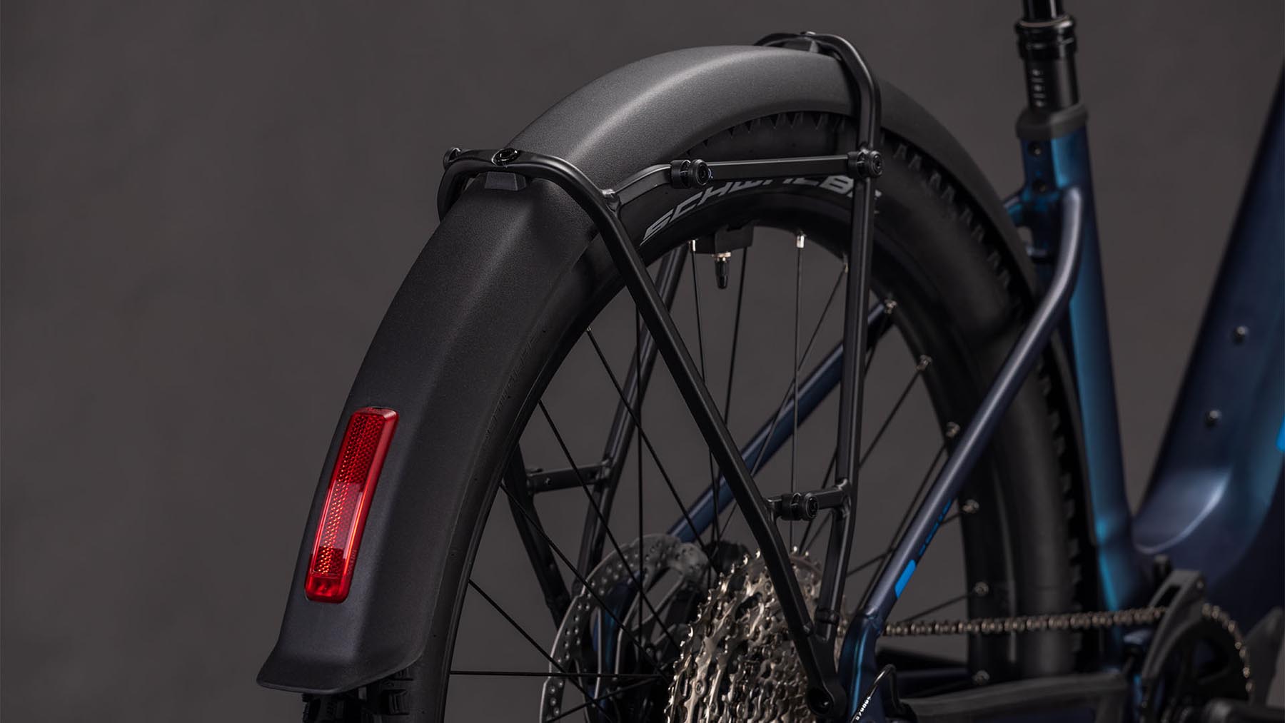 108332E-Cube-Reaction-Hybrid-Pro-800-FE-nebular-n-dazzle-2026-EBike-Hardtail-Mountainbike-Tiefeinsteiger-03