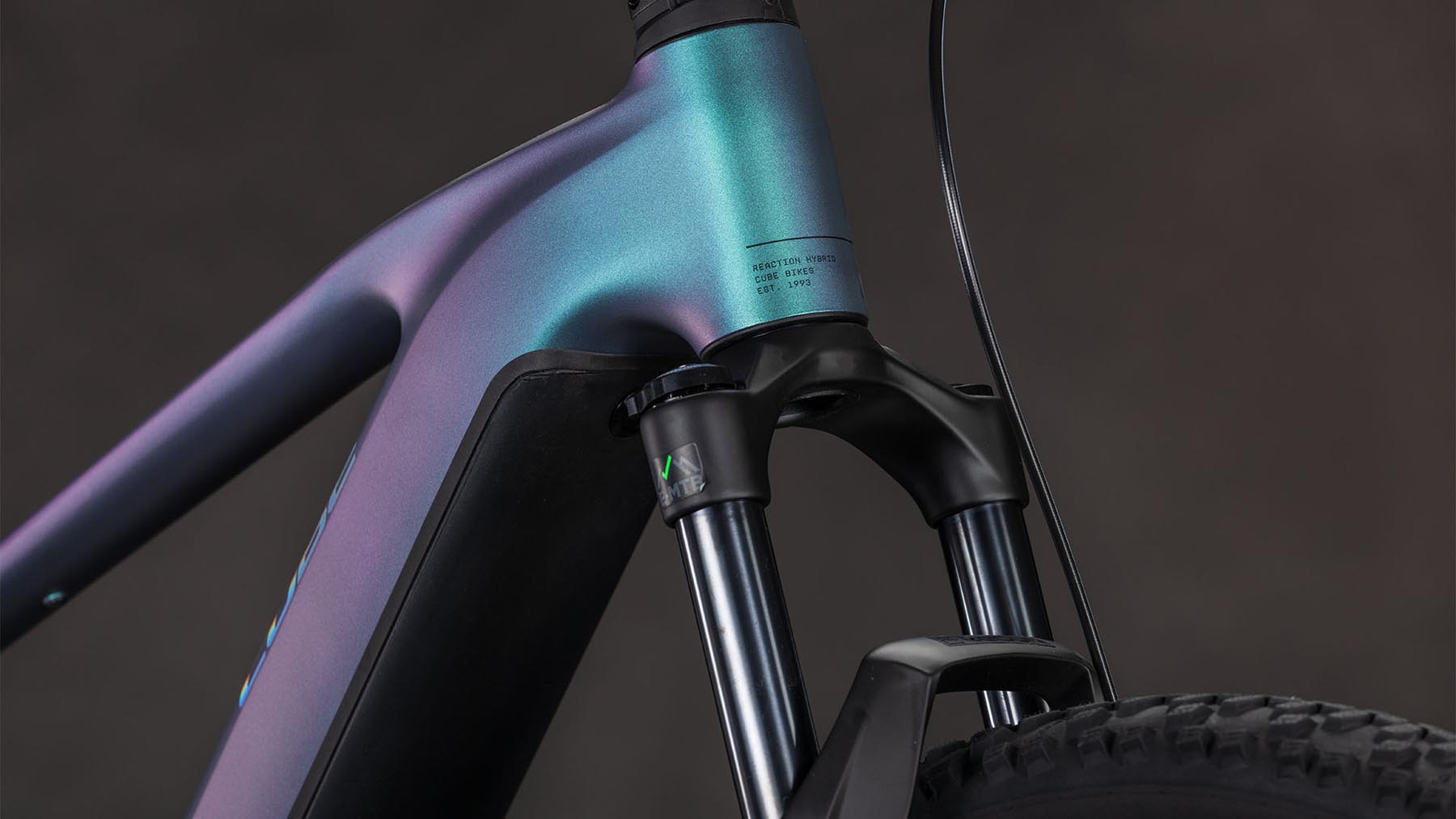 108420-Cube-Reaction-Hybrid-Race-800-polarlight-n-prism-2026-EBike-Hardtail-Mountainbike-05