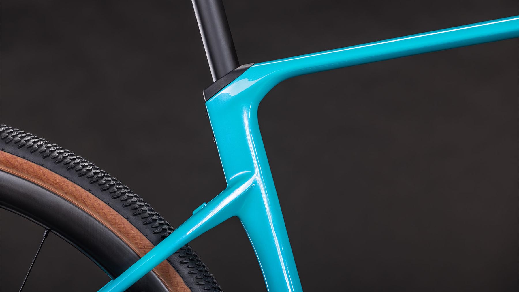 130205-Cube-Nuroad-C-62-Pro-swimmingpool-n-black-2026-Gravel-Bike-01
