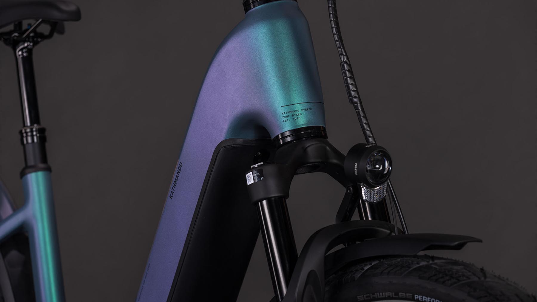 112512E-Cube-Kathmandu-Hybrid-EXC-800-smaragdgrey-n-prism-2026-EBike-Trekkingrad-Tiefeinsteiger-05