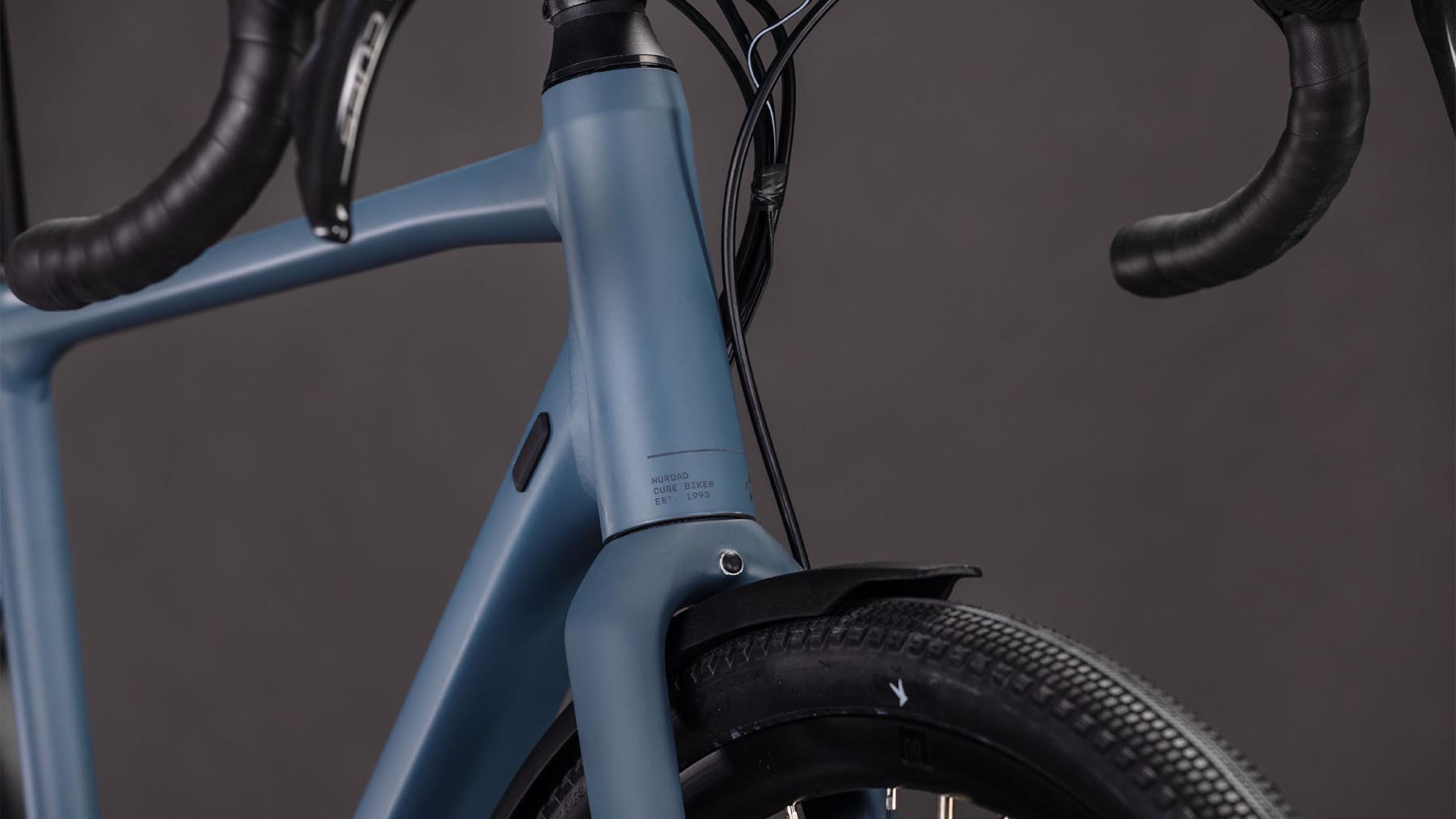 129320-Cube-Nuroad-Pro-FE-whale-n-reflex-2026-Gravel-Bike-04