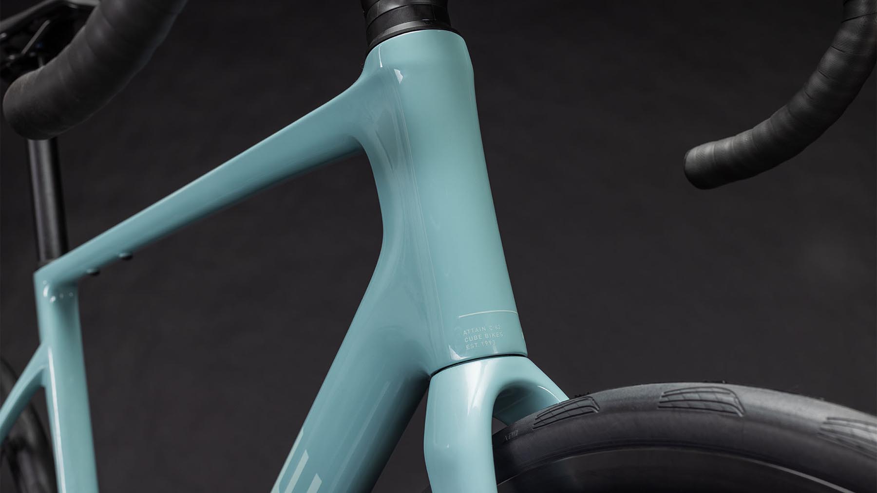125510-Cube-Attain-C-62-Race-skylightblue-n-cyan-2026-Carbon-Rennrad-05