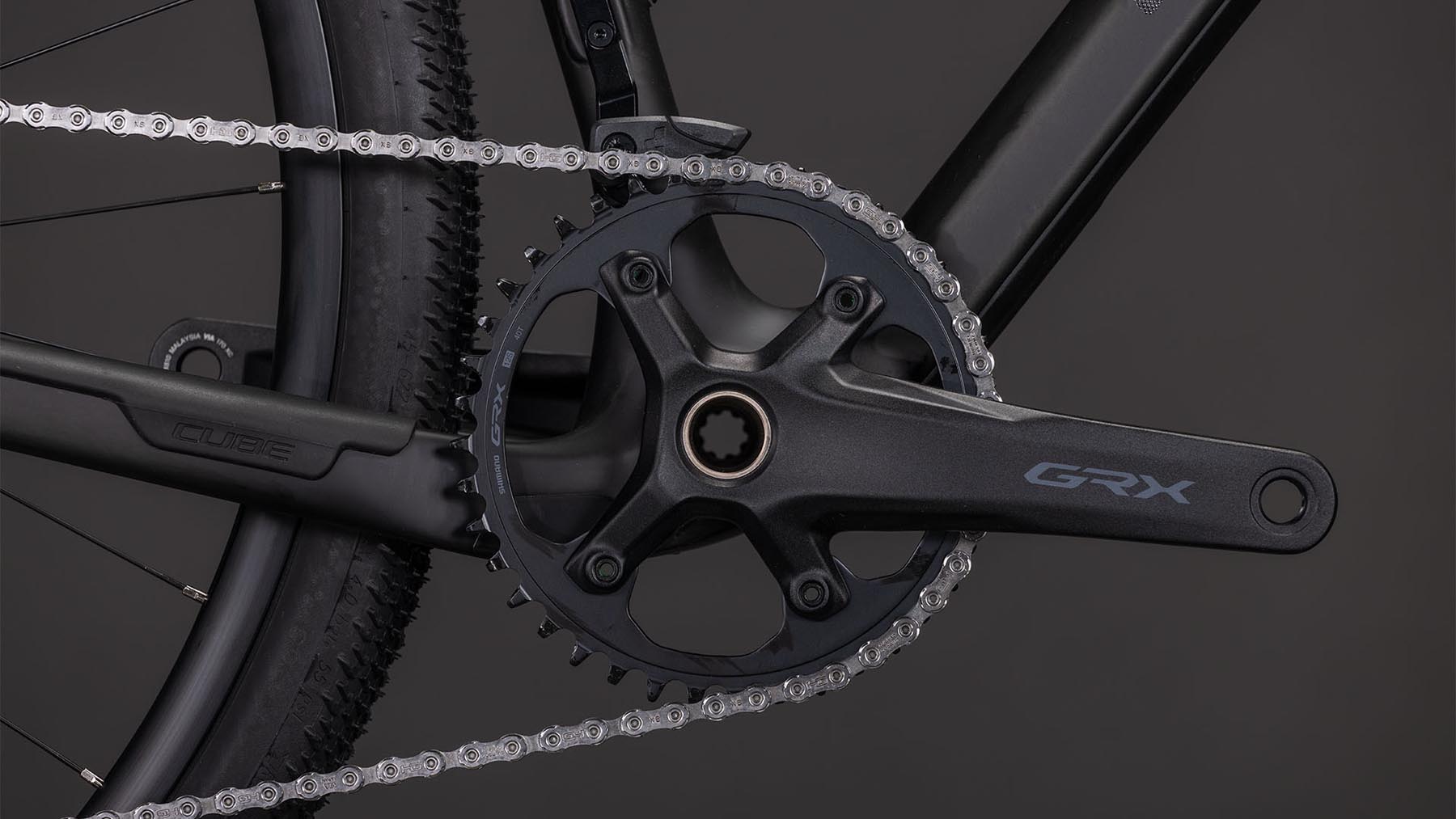 130100-Cube-Nuroad-C-62-ONE-blackline-2026-Gravel-Bike-03
