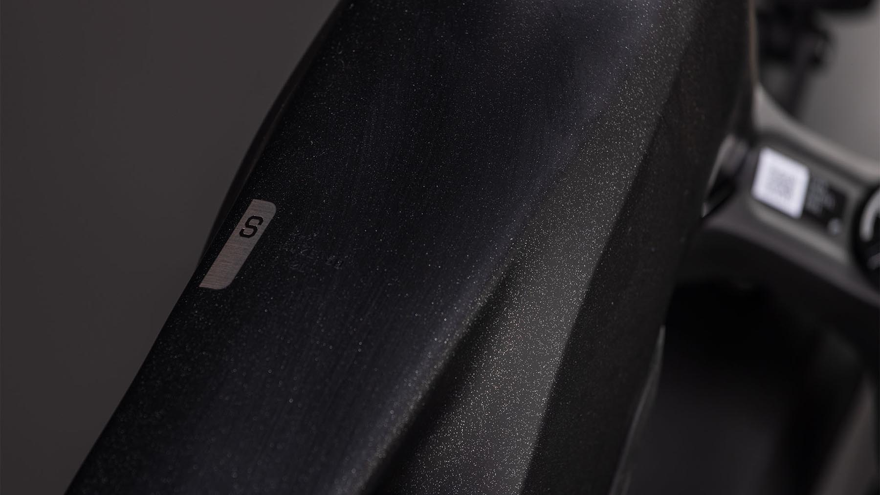 112601Z-Cube-Kathmandu-Hybrid-SLX-800-silverdust-n-chrome-2026-EBike-Trekkingrad-Damen-02