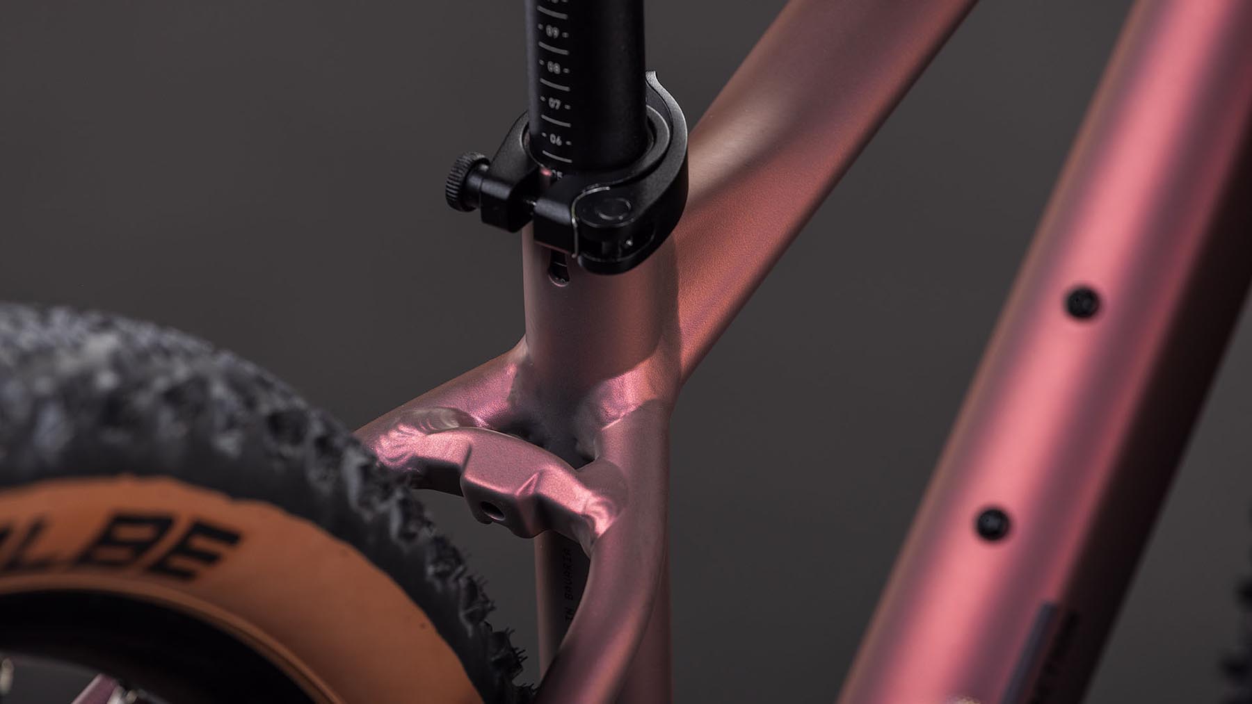 143120-Cube-Reaction-Pro-shiftblush-n-black-2026-Hardtail-Mountainbike-03