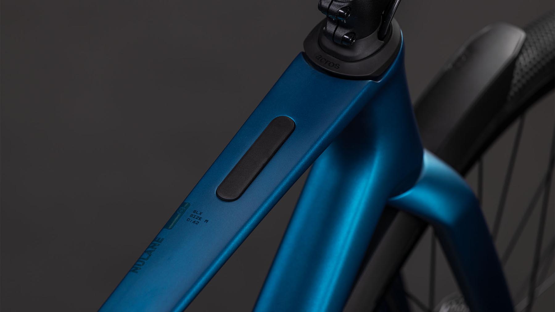 156410-Cube-Nulane-C-62-SLX-FE-electricblue-n-blue-2026-Fitnessrad-Herren-01