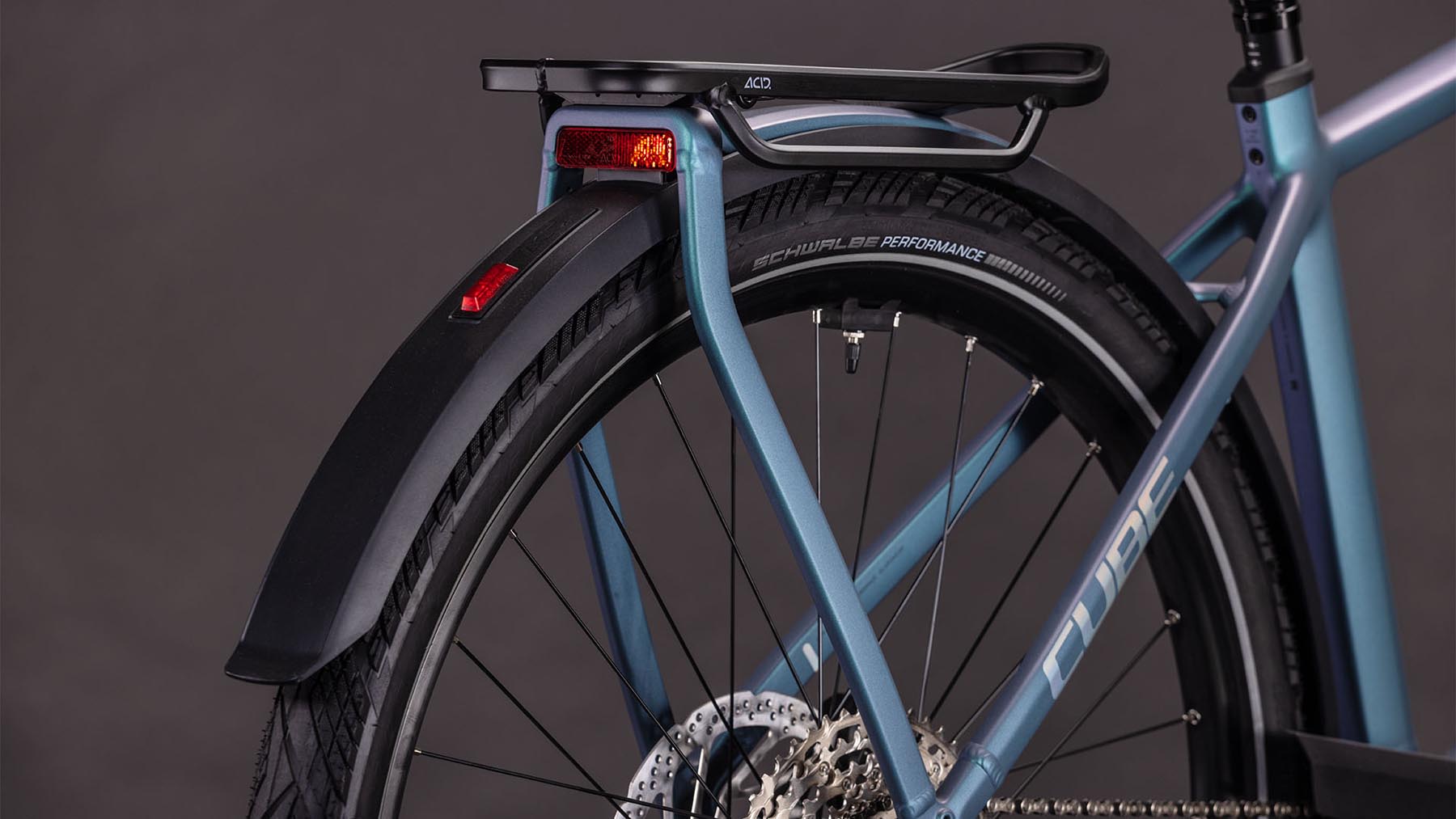 112510-Cube-Kathmandu-Hybrid-EXC-800-smaragdgrey-n-prism-2026-EBike-Trekkingrad-Herren-04