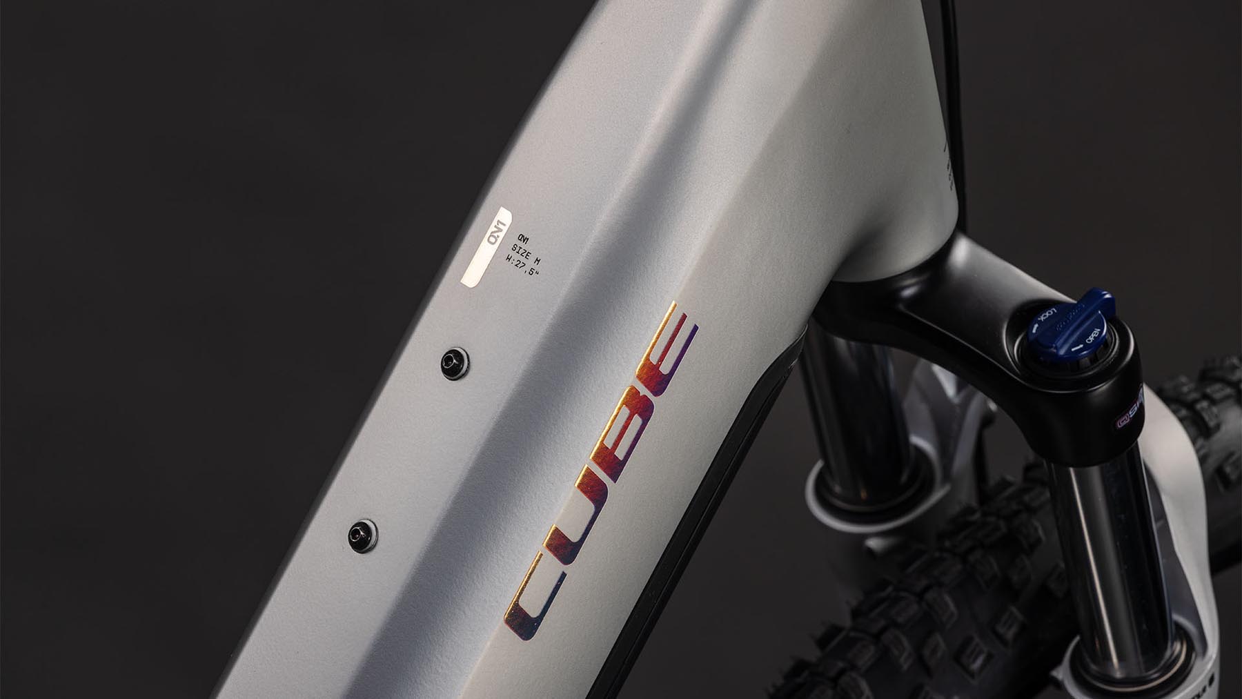 108152E-Cube-Reaction-Hybrid-ONE-800-sleekgrey-n-prism-2026-EBike-Hardtail-Mountainbike-Tiefeinsteiger-01