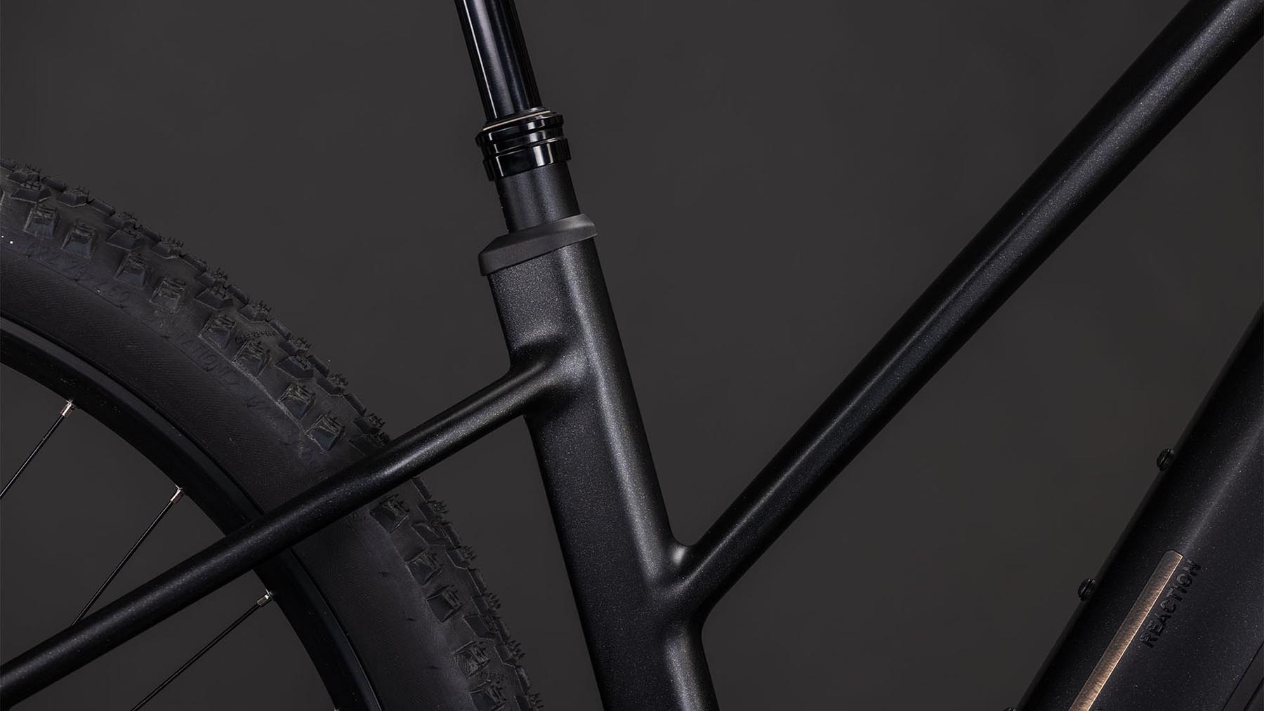 108601Z-Cube-Reaction-Hybrid-SLX-800-silverdust-n-chrome-2026-EBike-Hardtail-Mountainbike-Damen-04