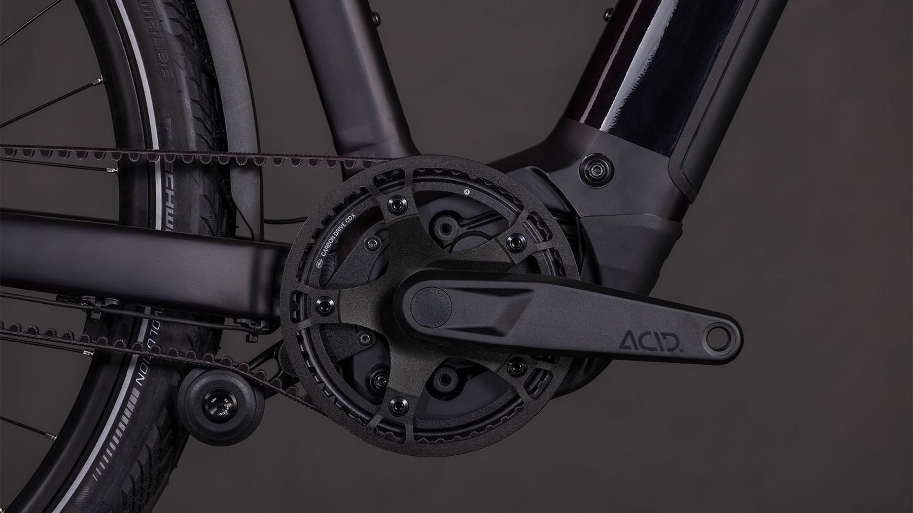 112700-Cube-Kathmandu-Hybrid-Comfort-SLX-800-solareclipse-n-gold-2026-EBike-Trekkingrad-Herren-03