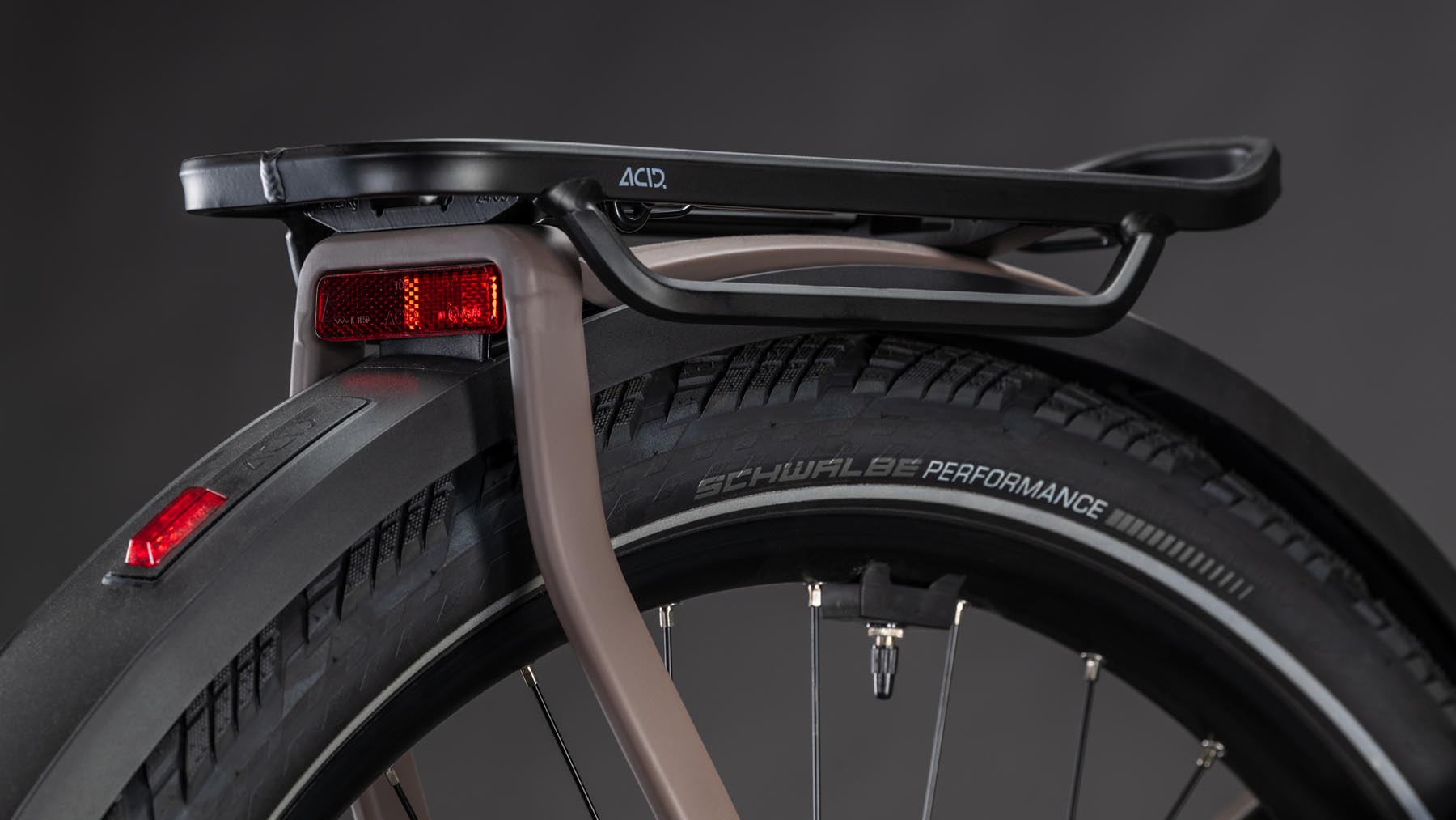 112501Z-Cube-Kathmandu-Hybrid-EXC-800-cedar-n-chrome-2026-EBike-Trekkingrad-Damen-04