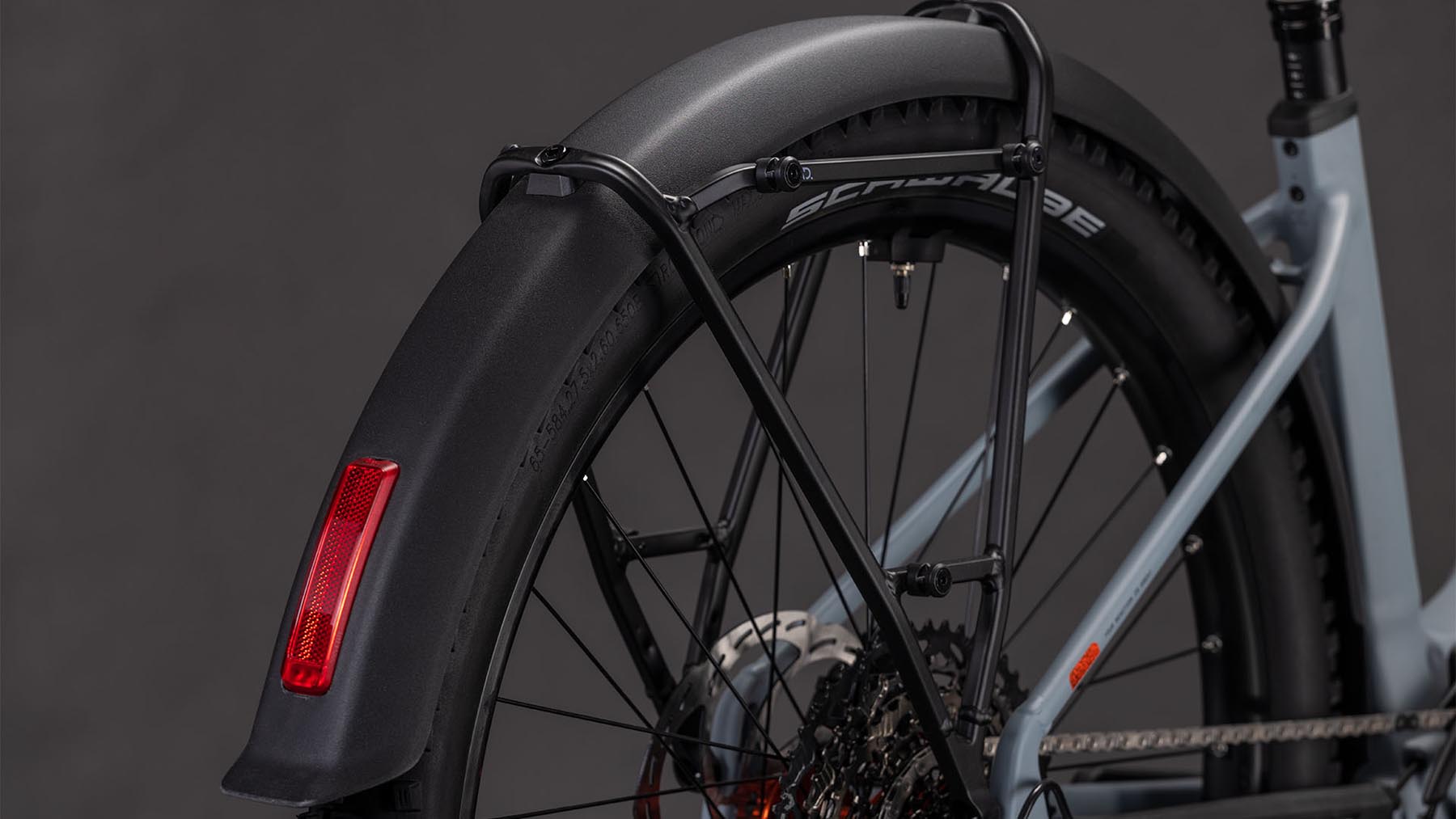 108432E-Cube-Reaction-Hybrid-Race-800-FE-vulcan-n-orange-2026-EBike-Hardtail-Mountainbike-Tiefeinsteiger-03