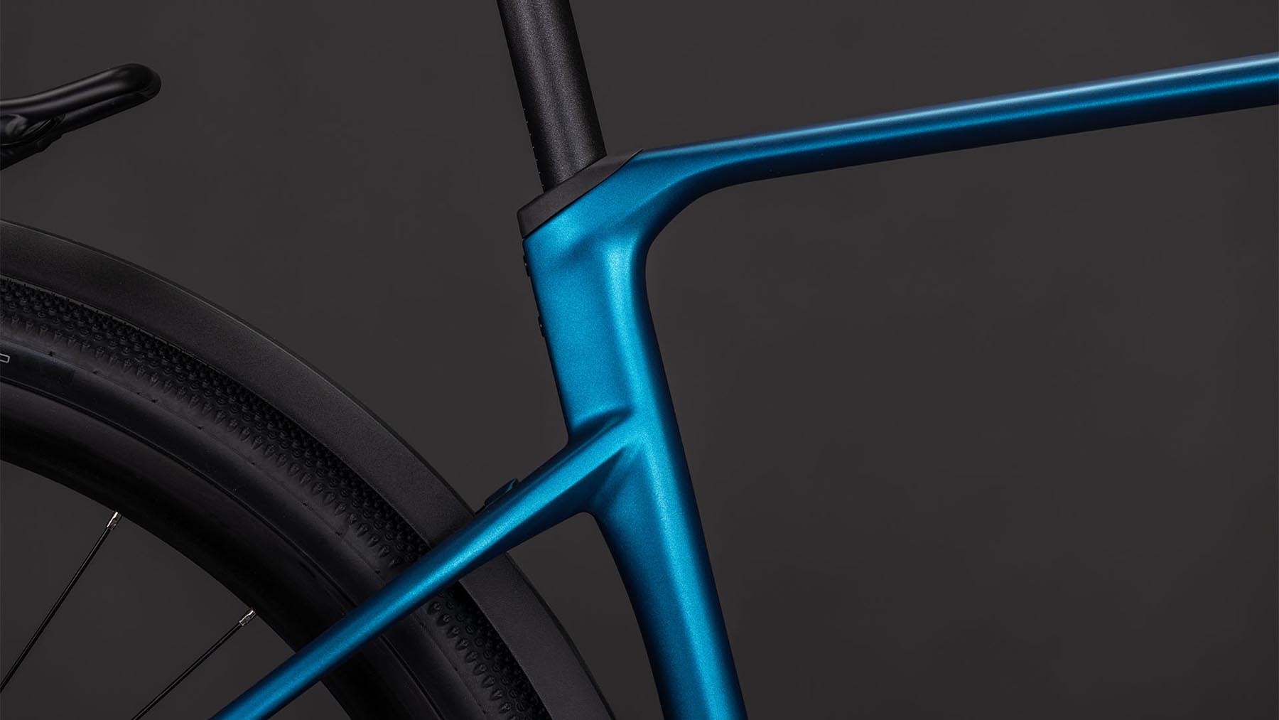 156410-Cube-Nulane-C-62-SLX-FE-electricblue-n-blue-2026-Fitnessrad-Herren-04