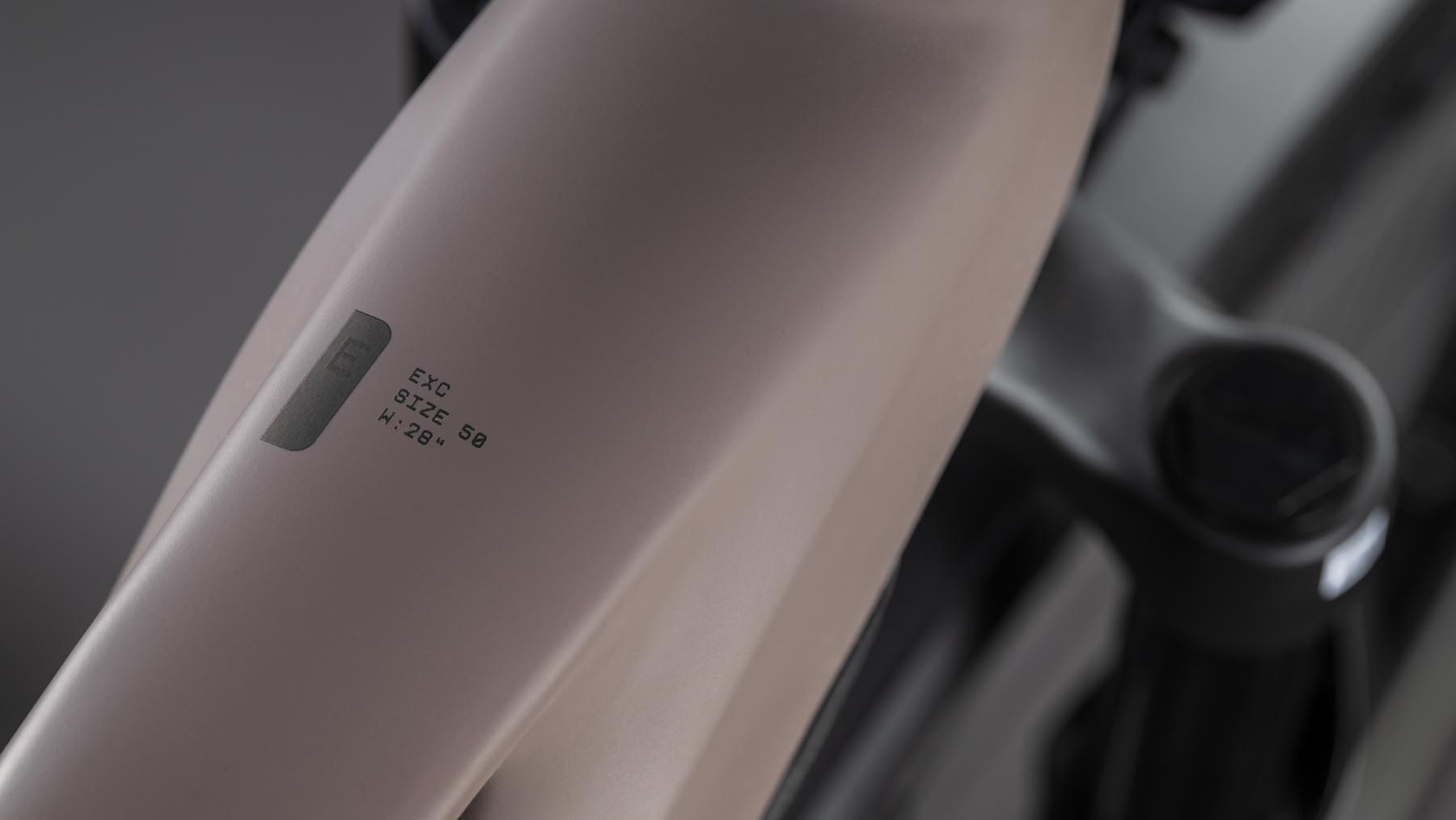 112501Z-Cube-Kathmandu-Hybrid-EXC-800-cedar-n-chrome-2026-EBike-Trekkingrad-Damen-01