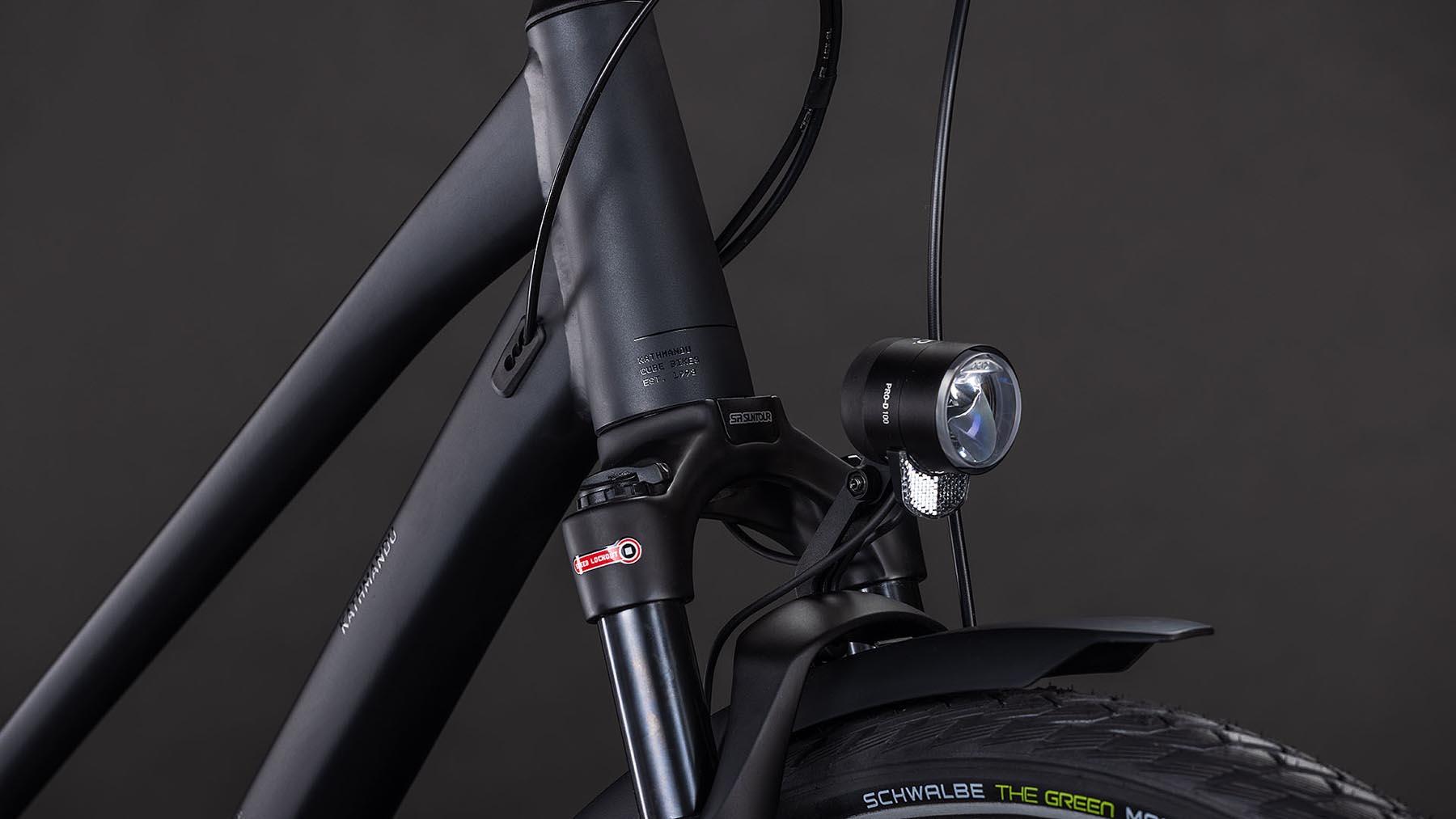 162601Z-Cube-Kathmandu-Pro-coal-n-black-2026-Trekkingrad-Damen-05