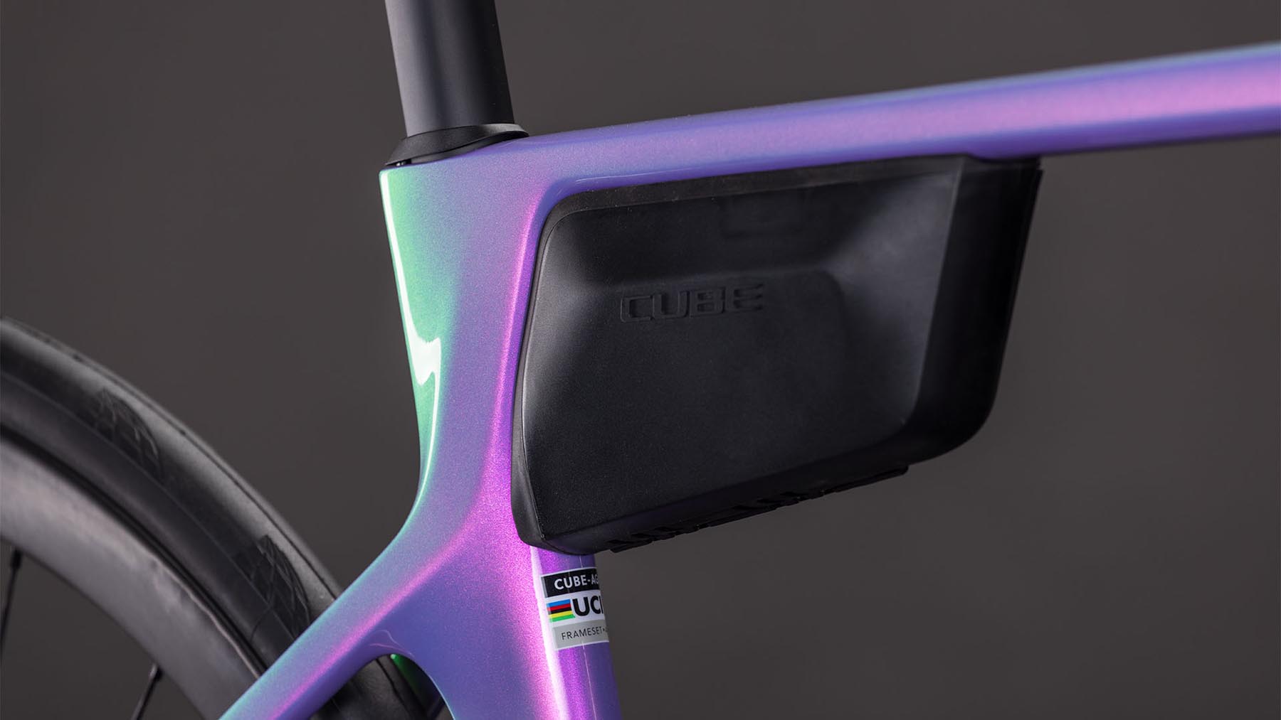 126410-Cube-Agree-C-62-SLX-cosmicpurple-n-black-2026-Carbon-Rennrad-05
