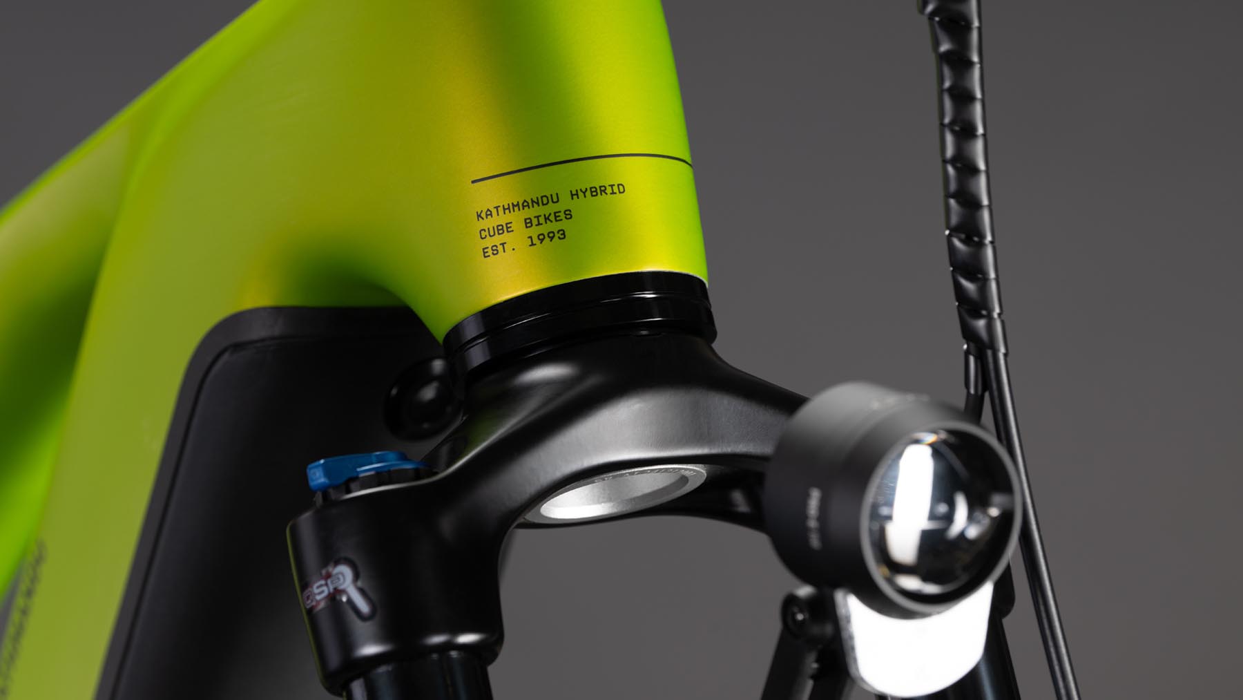 112221Z-Cube-Kathmandu-Hybrid-Pro-800-lizard-n-black-2026-EBike-Trekkingrad-Damen-05