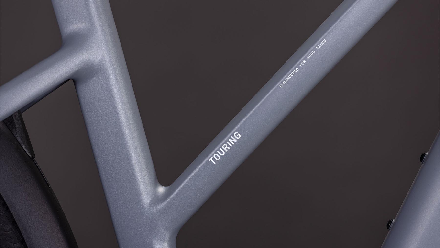 111201Z-Cube-Touring-Hybrid-Pro-800-pearlgrey-n-grey-2026-EBike-Trekkingrad-Damen-03