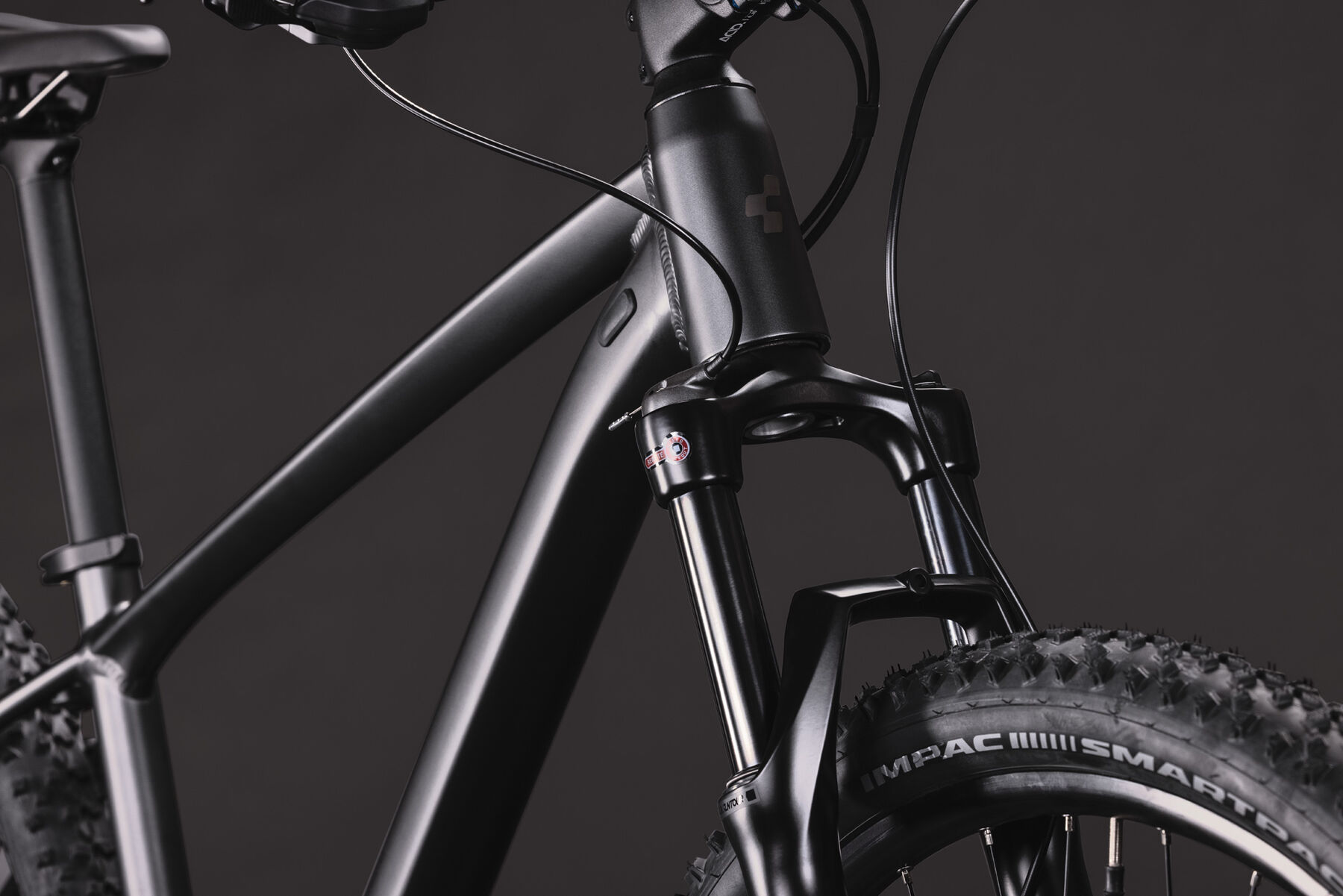 1140600-Cube-Aim-SLX-slateblack-n-chrome-2027-05