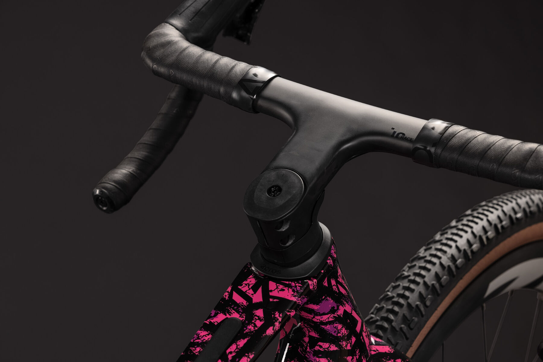 1136610-Cube-Nuroad-C-62-SLX-pinkaction-n-black-2027-01