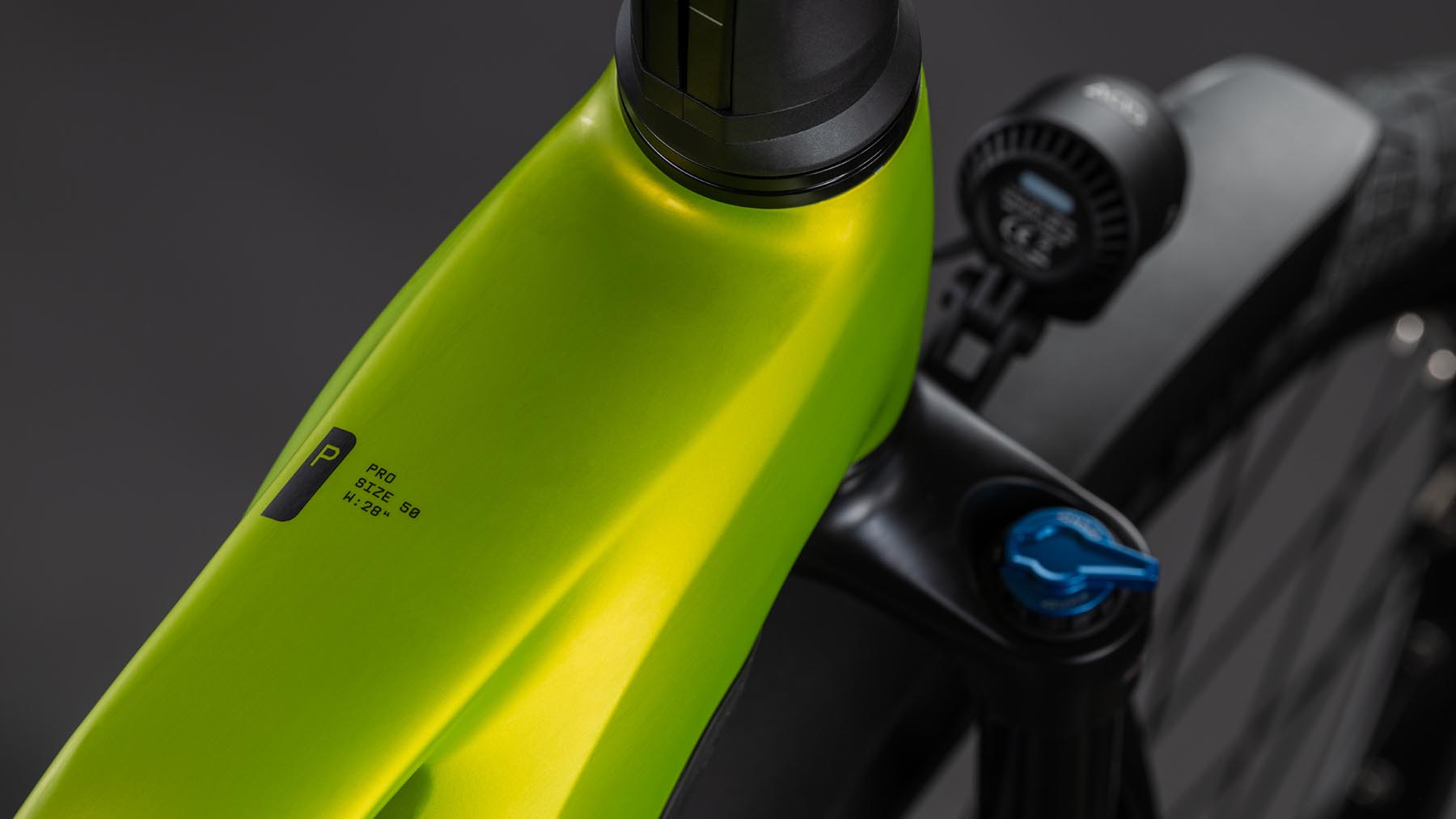 112221Z-Cube-Kathmandu-Hybrid-Pro-800-lizard-n-black-2026-EBike-Trekkingrad-Damen-01