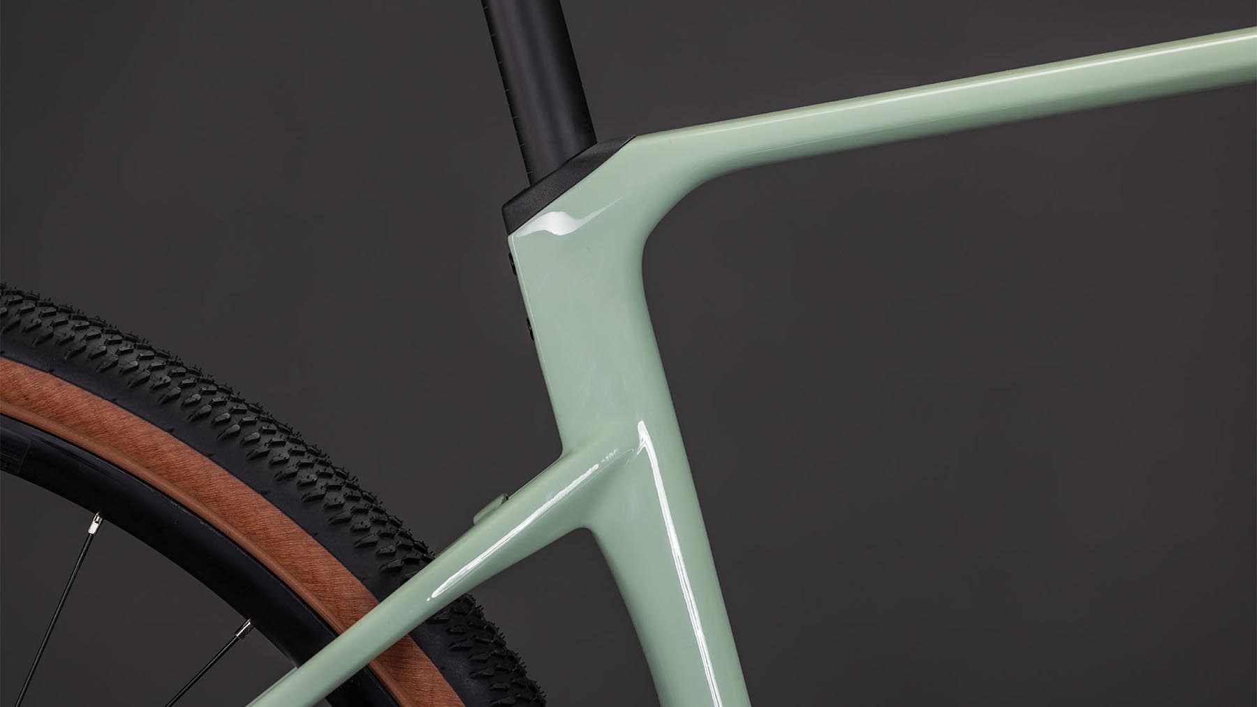 130110-Cube-Nuroad-C-62-ONE-aloegreen-n-black-2026-Gravel-Bike-03