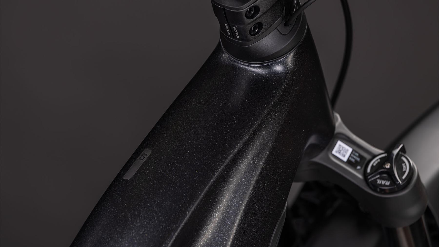 108630-Cube-Reaction-Hybrid-SLX-800-FE-silverdust-n-chrome-2026-EBike-Hardtail-Mountainbike-01